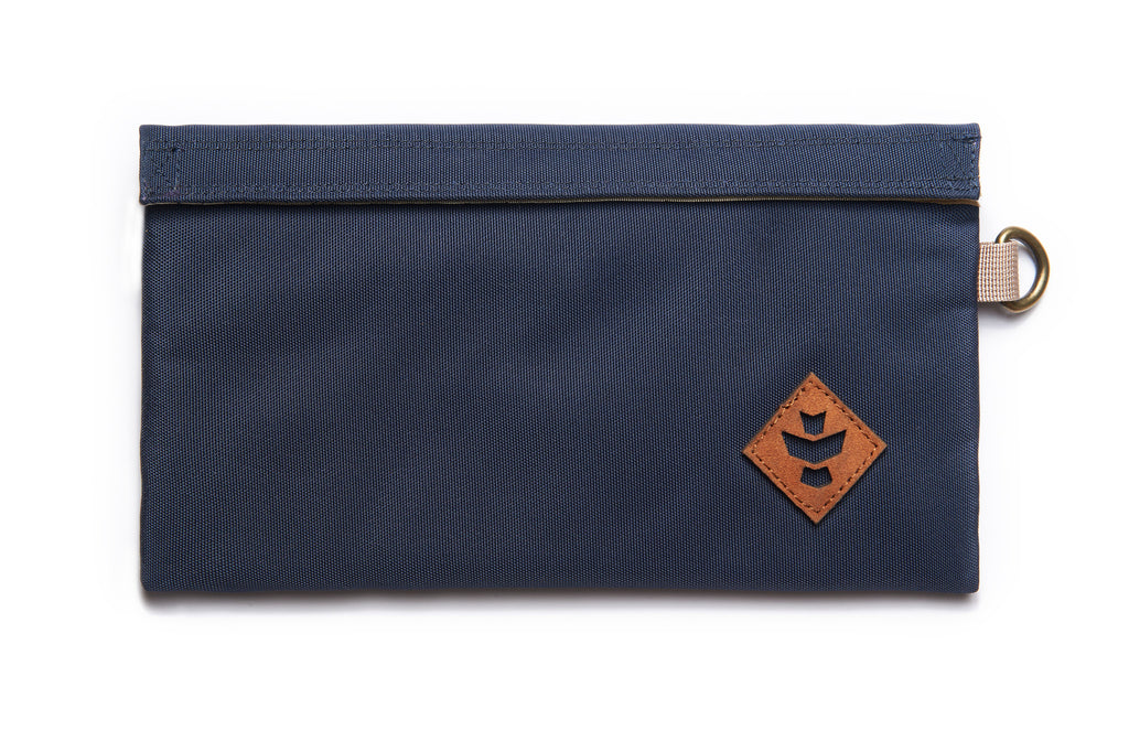 THE CONFIDANT – NAVY BLUE